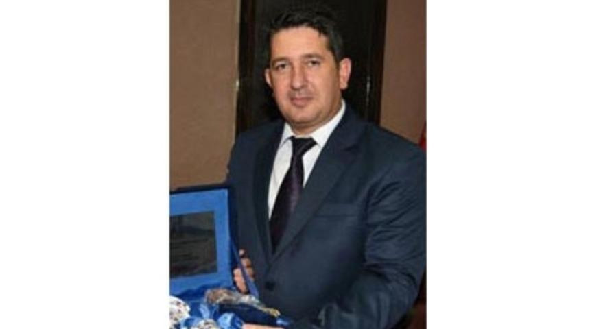 Tankları durduran emniyet m&uuml;d&uuml;r&uuml; a&ccedil;ığa alındı