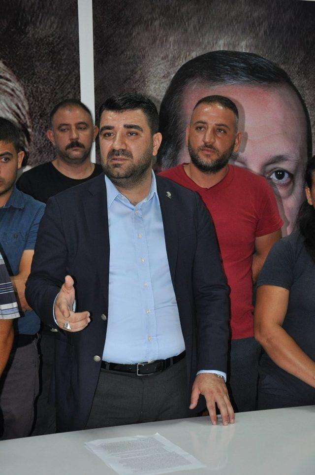 Ceyhan Belediyesi’nde 5’i engelli toplam 188 kişi işten çıkarıldı