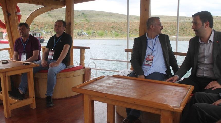 Demir&ouml;z&uuml; Baraj G&ouml;l&uuml;&rsquo;ne yerli ve yabancı turist akını