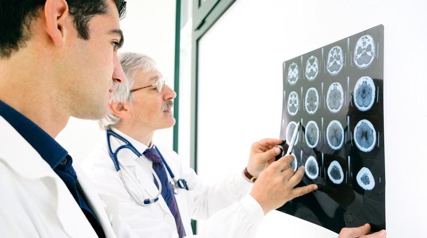 İnme tedavisinde tıp literatüründe bir ilk: Hibrit yöntemler