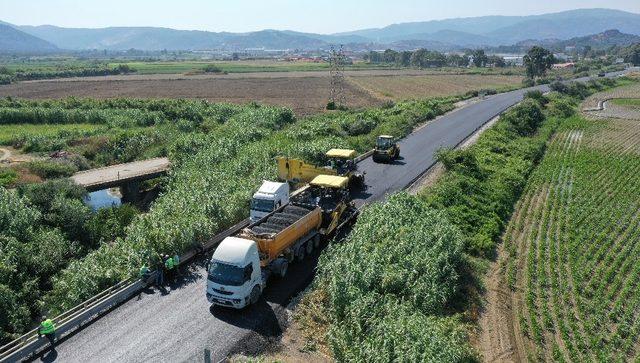 Aydın’da asrı çizgili yolar artıyor