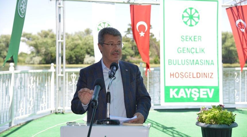 Kayseri Şeker, ’KAYSEV’ Vakfından 1243 üniversite öğrencisine burs