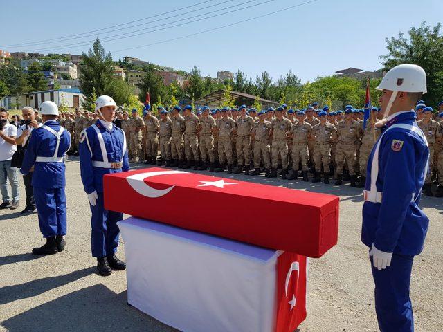 Eruh şehidi Uzman Çavuş Baran, törenle memleketine uğurlandı