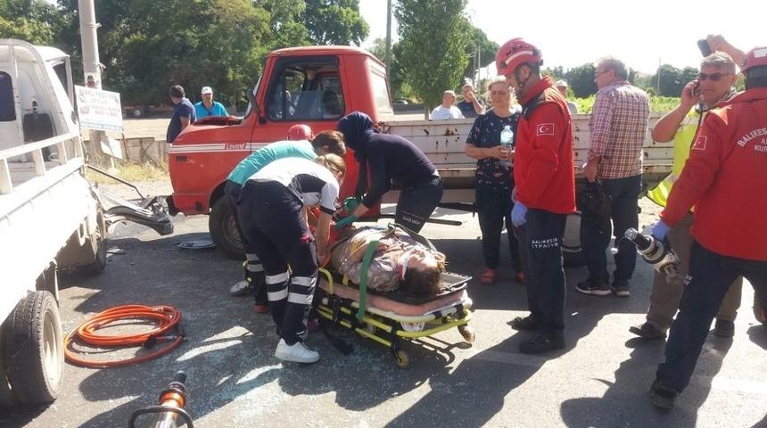 Kazada can pazarı: 4 yaralı