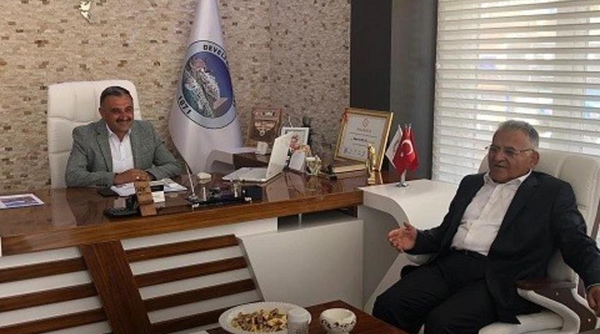 Başkan Büyükkılıç’tan ilçe ziyaretleri