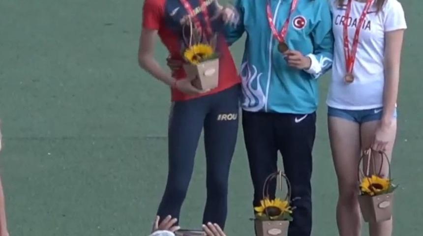 Karslı atlet Romanya&rsquo;da Balkan şampiyonu oldu