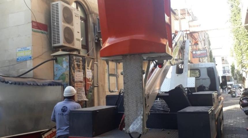 Trafoda &ccedil;ıkan dumanlar korkuttu