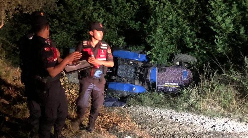 Menteşe&rsquo;de trakt&ouml;r kazası: 1 &ouml;l&uuml;