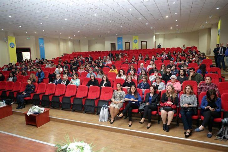 Trakya Üniversitesinde Edirne’de kadın olmak konuşuldu
