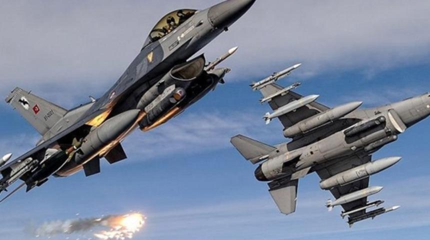 Kuzey Irak'ta PKK'ya hava harekatı