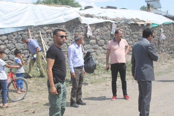 Köylerde çöp toplama çalışması G2