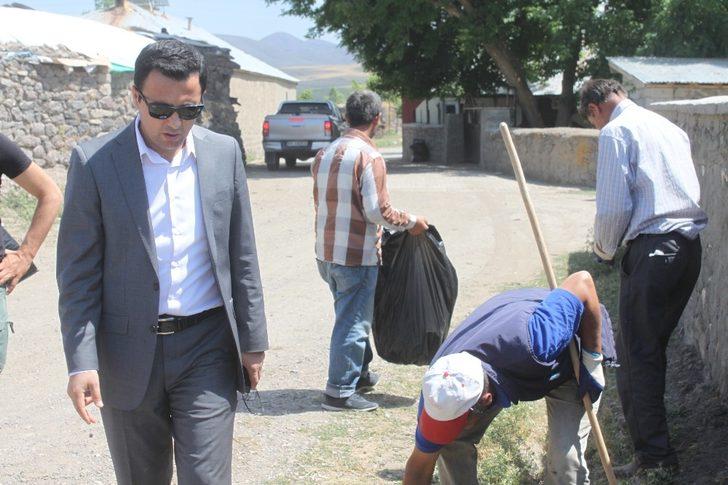 Köylerde çöp toplama çalışması G3