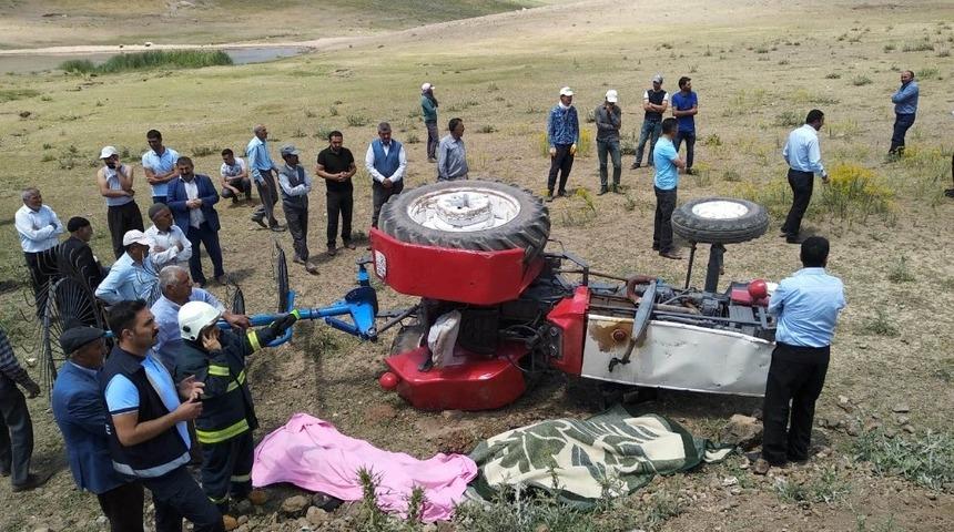 Özalp’ta traktör kazası: 2 ölü, 1 yaralı