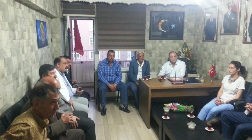 MHP İl Başkanı Naim Karataş, meclis &uuml;yeleri ile istişare toplantısı yaptı