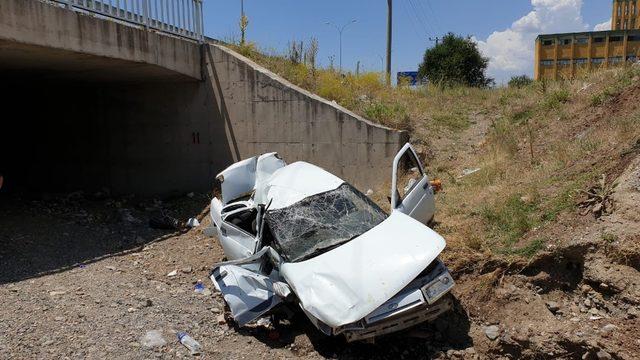 Tavşanlı’da trafik kazası: 2 yaralı