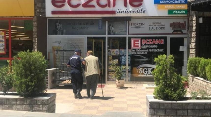 Jandarmadan &ouml;rnek davranış