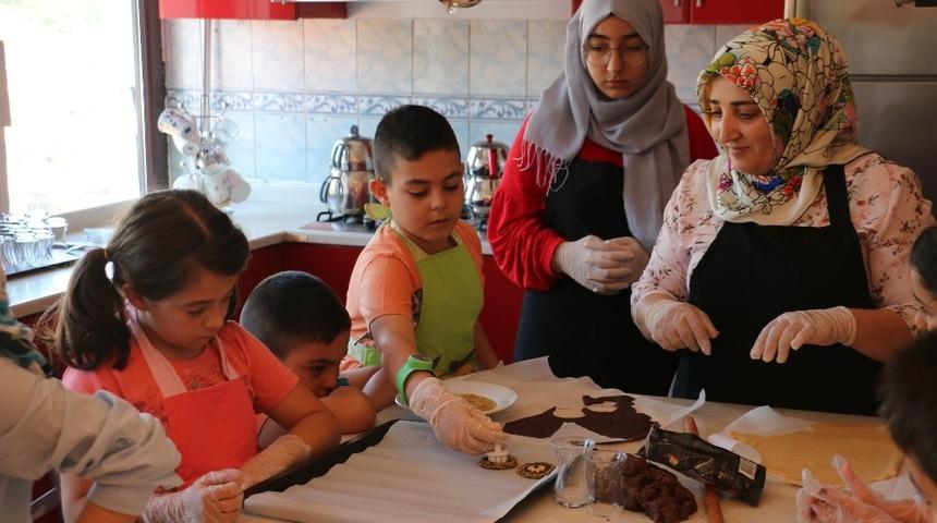 “Elimde bir yetenek tatilim rengârenk” projesi başladı