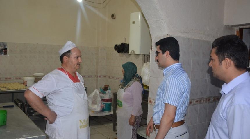 Kaymakam gıda imalathanelerini denetledi