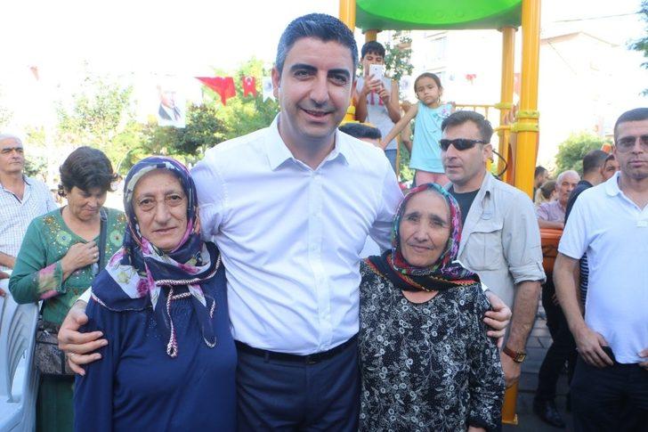 Başkan Gökhan Yüksel, Topselvi Mahallesi’nde vatandaşlarla buluştu G3