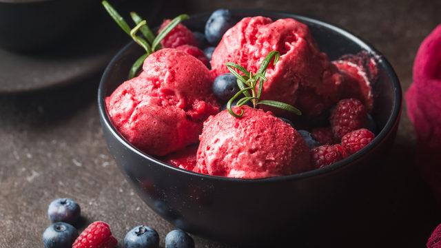 Ahududu sorbe nasıl yapılır?