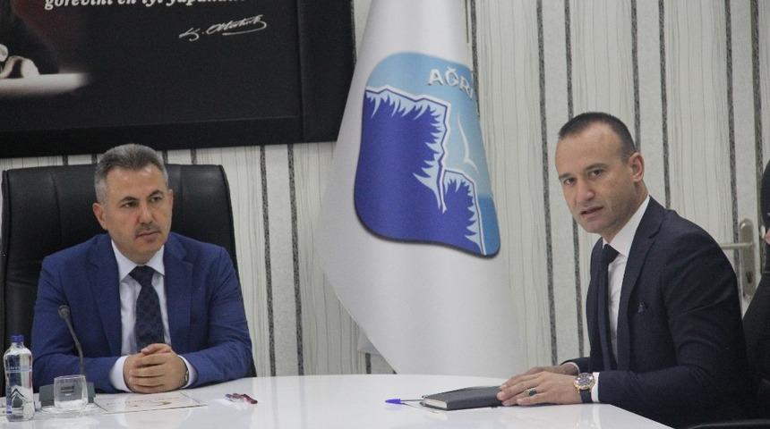 Ağrı&rsquo;da yıl sonu eğitim değerlendirme toplantısı