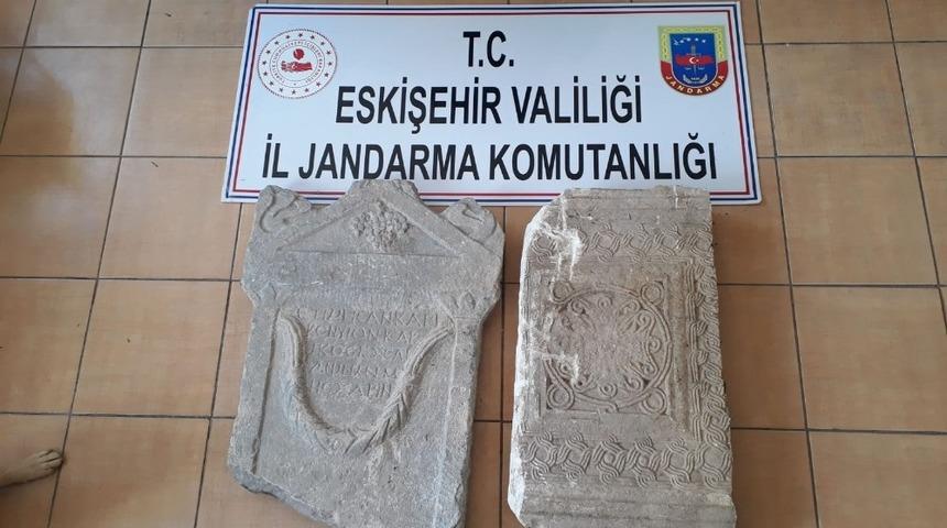 Roma d&ouml;nemine ait mermer ele ge&ccedil;irildi