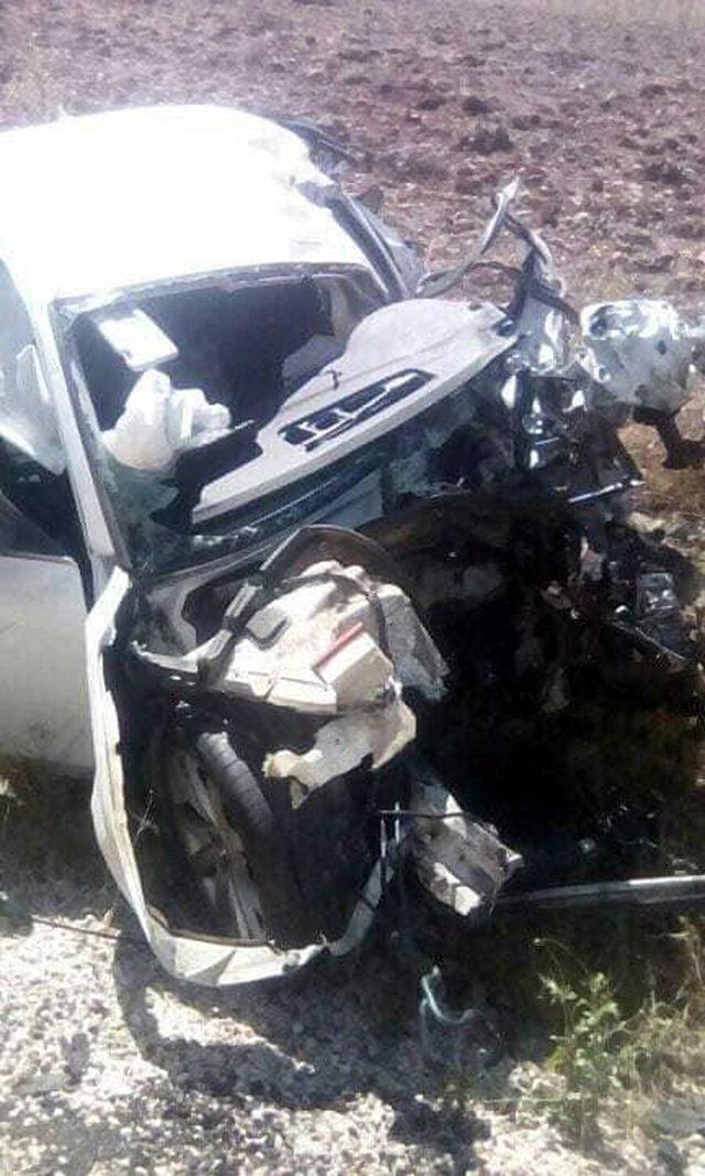 Otomobille su tankeri &ccedil;arpıştı: 1 &ouml;l&uuml;, 1 yaralı 2