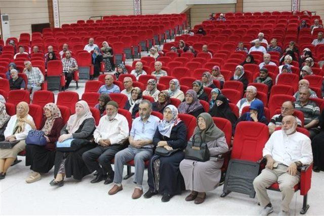 Hacı adayları ile tanışma ve bilgilendirme toplantısı yapıldı