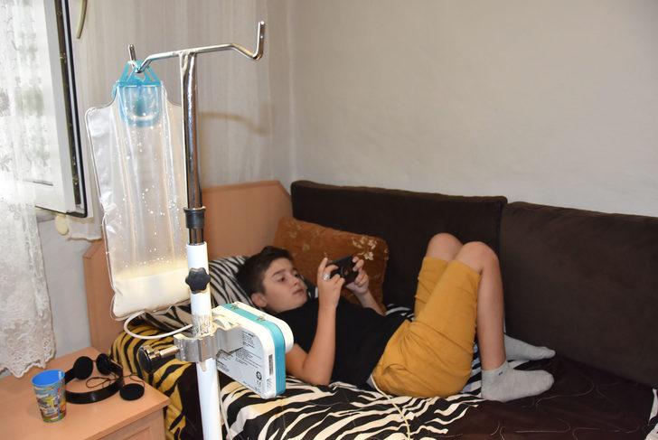 Bebekken içtiği temizlik maddesi hayatını kararttı! 9 yılda 300 ameliyat oldu G5