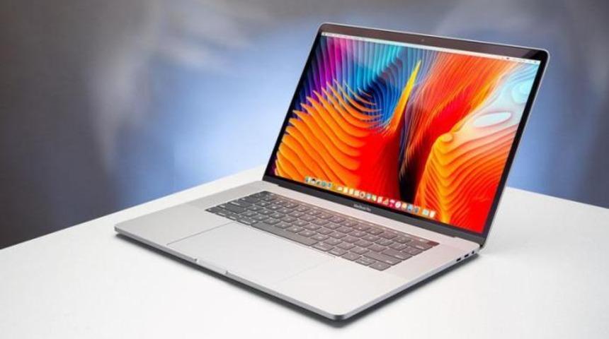 MacBook Pro patlayarak büyük bir skandala imza attı