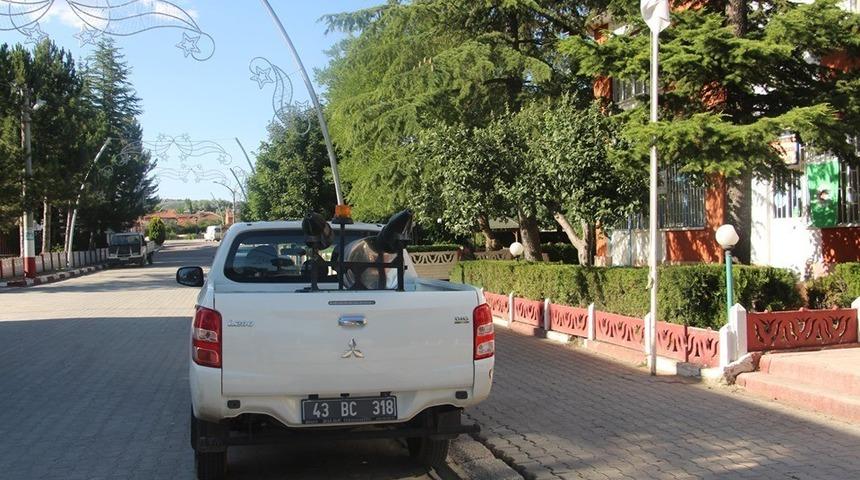 Dumlupınar ve k&ouml;ylerinde haşerelere karşı ila&ccedil;lama &ccedil;alışmaları