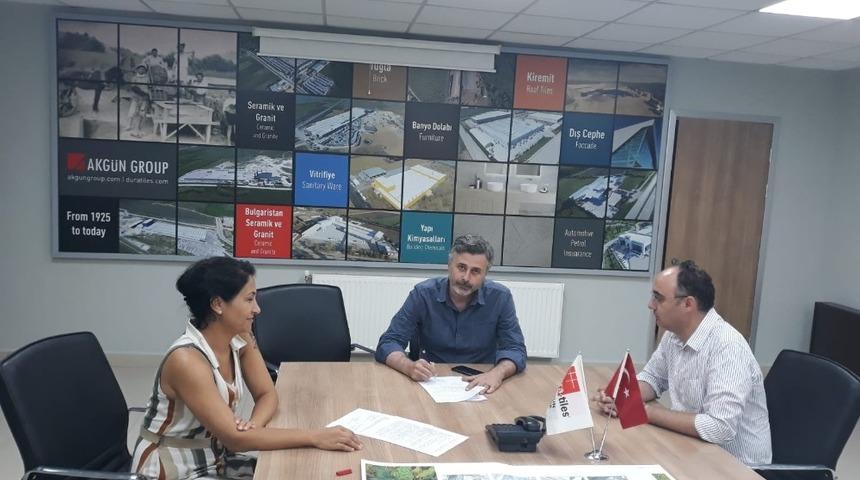 Uşak &Uuml;niversitesi Tasarım Merkezi iş birlirliğini genişletiyor