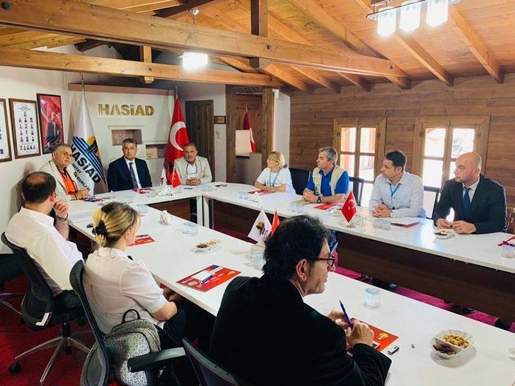 Hatay’da BM Dünya Gıda Programı temsilcileri ile Mültecilere İlişkin Bilgilendirme Toplantısı G2