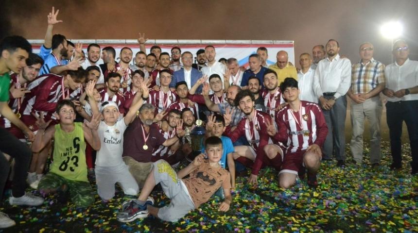 42. Kemah K&ouml;yleri Dostluk Turnuvası sona erdi