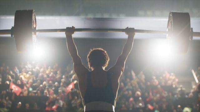 Naim Süleymanoğlu filmi nerede ve ne zaman çekildi? Naim Süleymanoğlu kimdir? Naim Süleymanoğlu filmi oyuncuları kim?