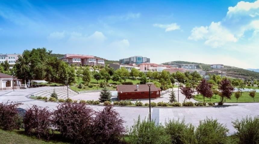 Düzce Üniversitesi büyümeye devam ediyor