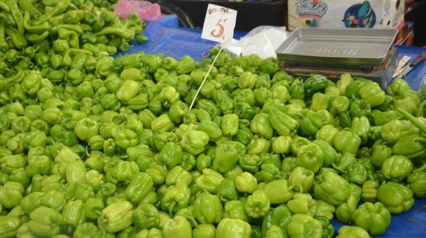 Pazarın fiyat şampiyonu limondan sonra dolmalık biber