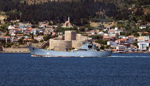 Rus savaş gemisi 'Orsk' Akdeniz'e iniyor