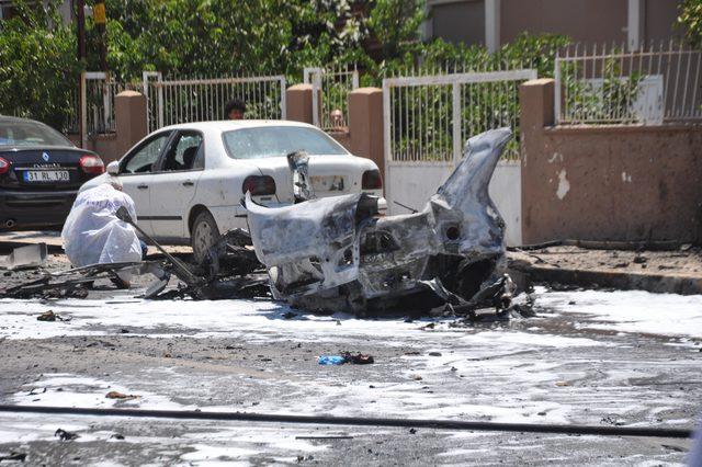 Reyhanlı'da otomobilde patlama: 3 ölü (3)