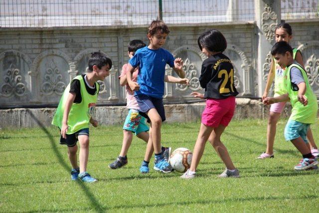 Amed Sportif Faaliyetler’den sosyal sorumluluk projesi