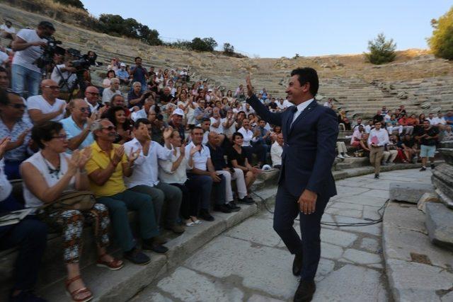 Başkan Aras; “Bodrum güllük gülistanlık değil”