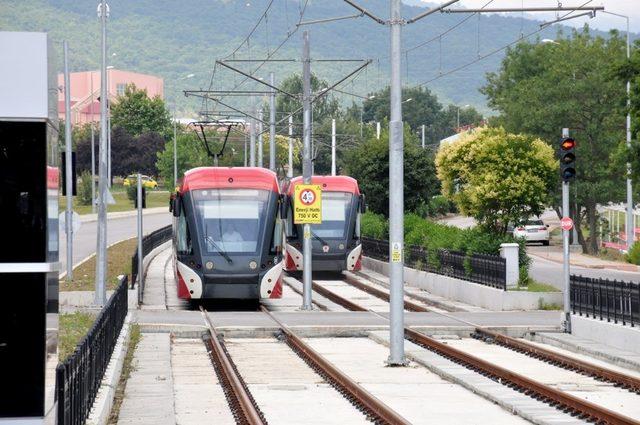 Rektör Bilgiç’ten ‘raylı sistem’ teşekkürü