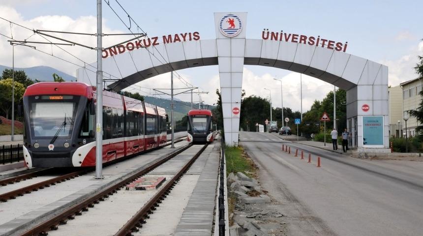 Rekt&ouml;r Bilgi&ccedil;&rsquo;ten &lsquo;raylı sistem&rsquo; teşekk&uuml;r&uuml;