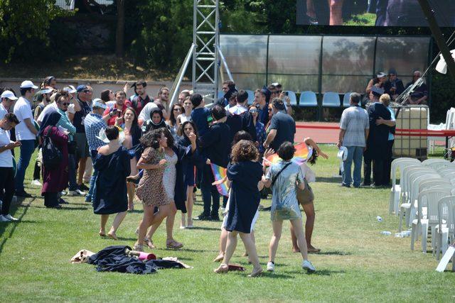 Boğazi&ccedil;i &Uuml;niversitesi nde protestolu mezuniyet 1