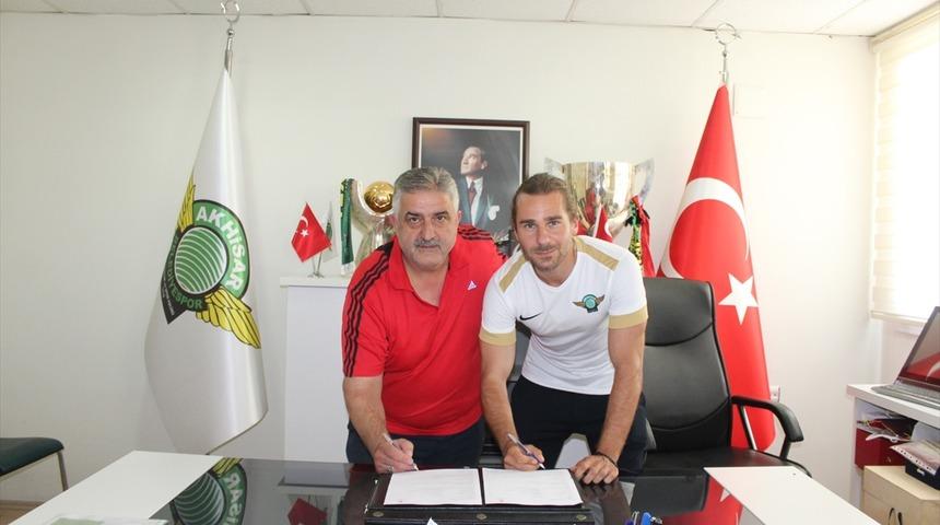 Tolga Ünlü ve Gökhan Değirmenci Akhisarspor'da