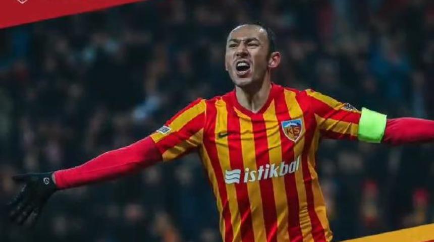 Kayserispor'da Umut Bulut'la yeni sözleşme imzalandı