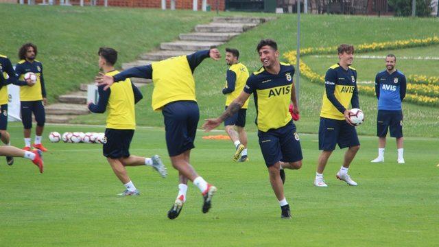 Fenerbahçe kampının etkili ismi Allahyar