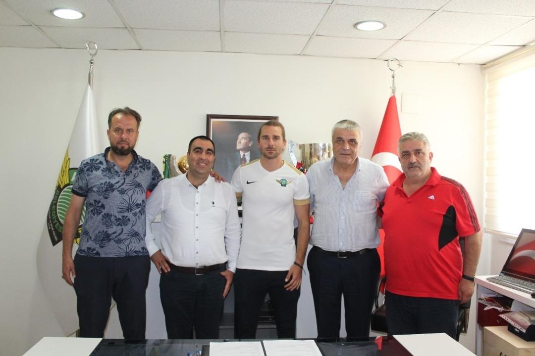 Akhisarspor&rsquo;da 2 imza birden