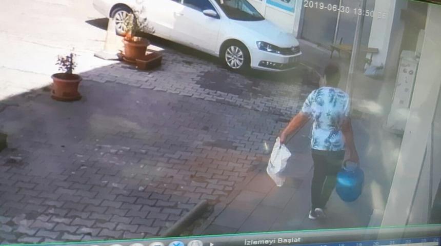 Marketten hırsızlık zanlısı yakalandı