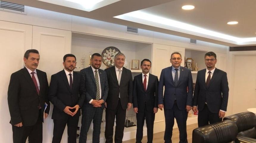 Nevşehir heyetinden Ulaştırma ve Altyapı Bakanı Turhan&rsquo;a ziyaret
